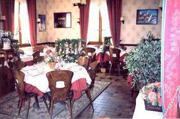 Hotel Auberge De La Bonde Logis Ланже Екстериор снимка