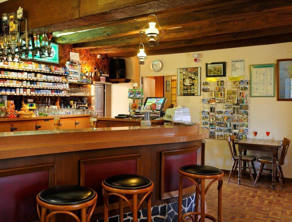Hotel Auberge De La Bonde Logis Ланже Екстериор снимка