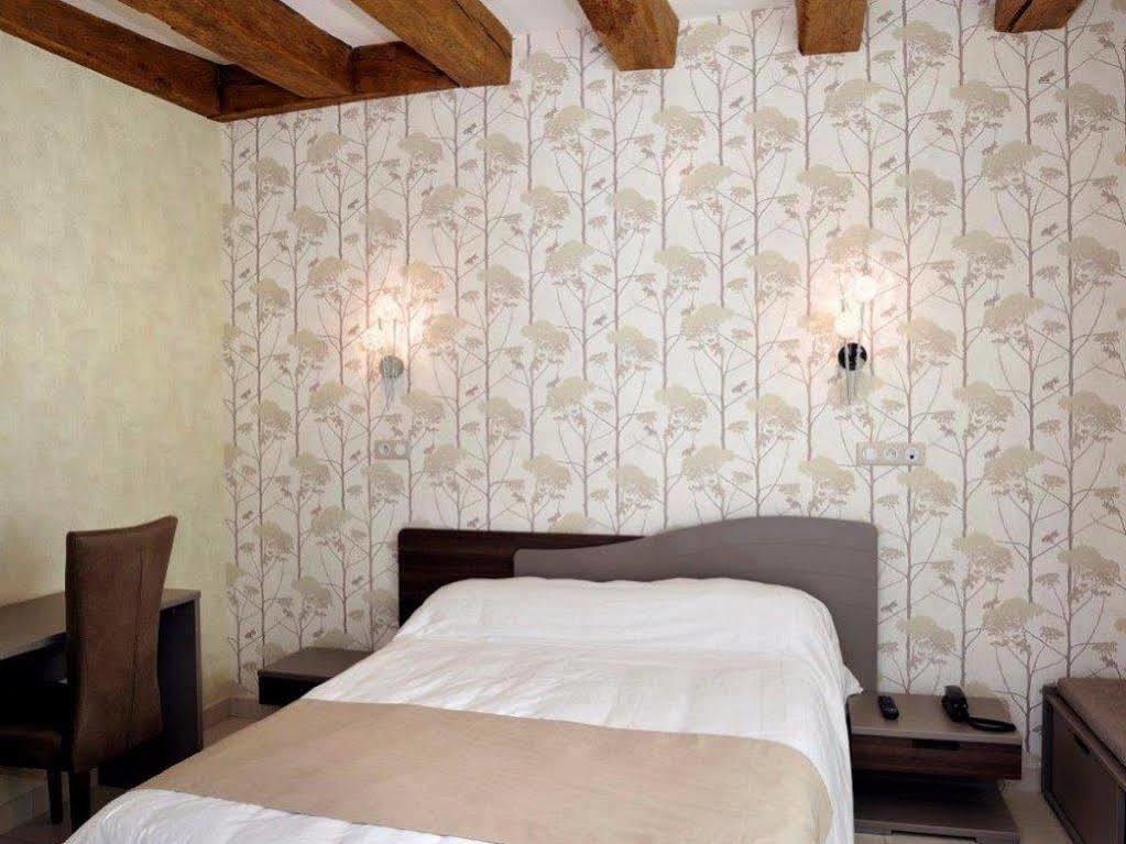 Hotel Auberge De La Bonde Logis Ланже Екстериор снимка